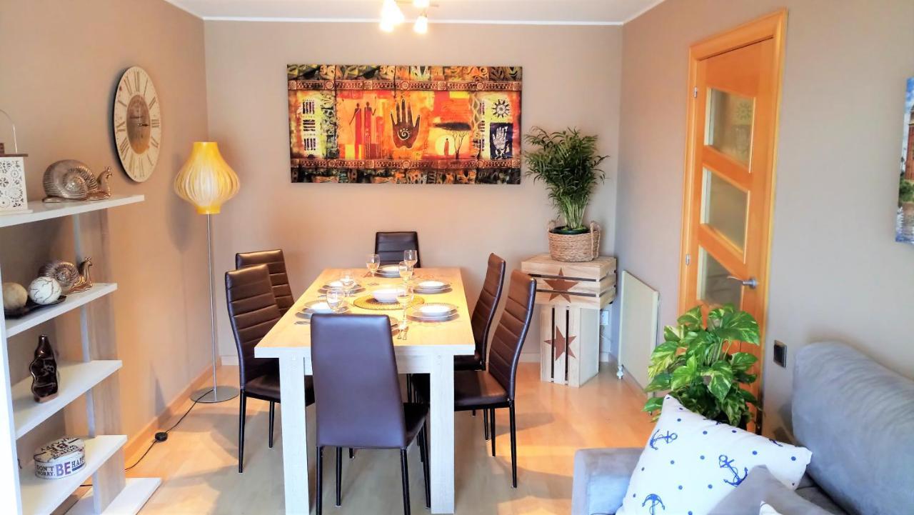 Helena Seaview & Beach-Apartment モンガット エクステリア 写真