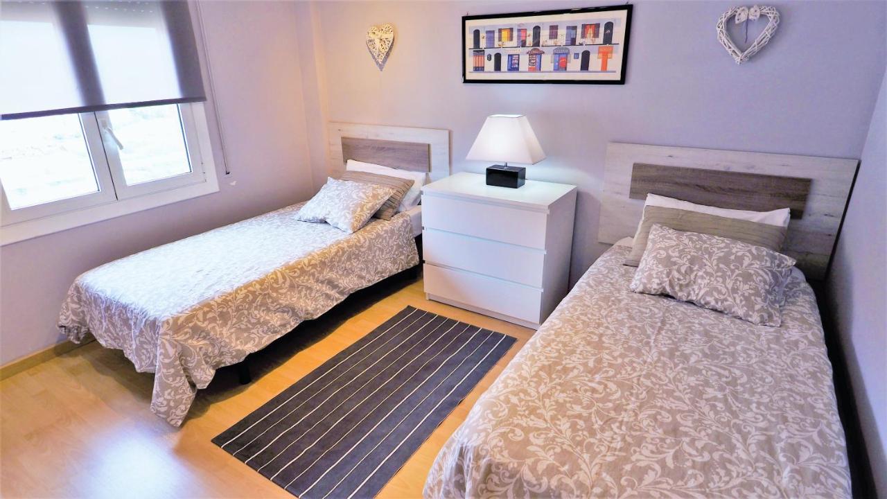 Helena Seaview & Beach-Apartment モンガット エクステリア 写真